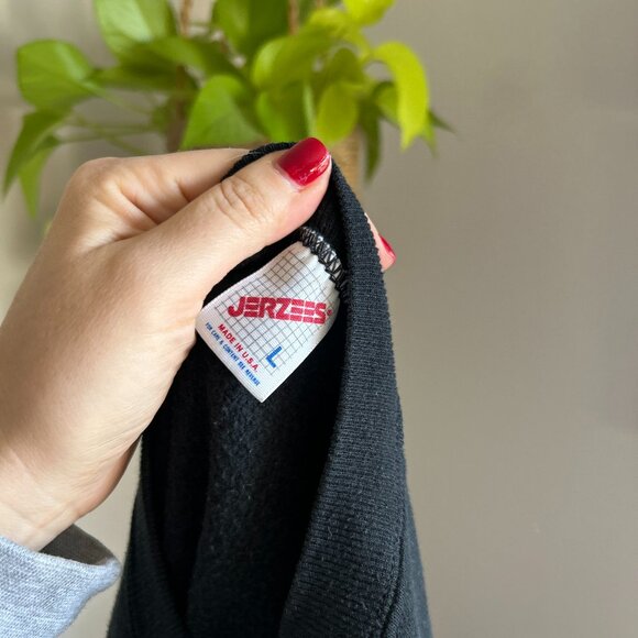 ACDC, size Large, cropped sweatshirt - Picture 2 of 3